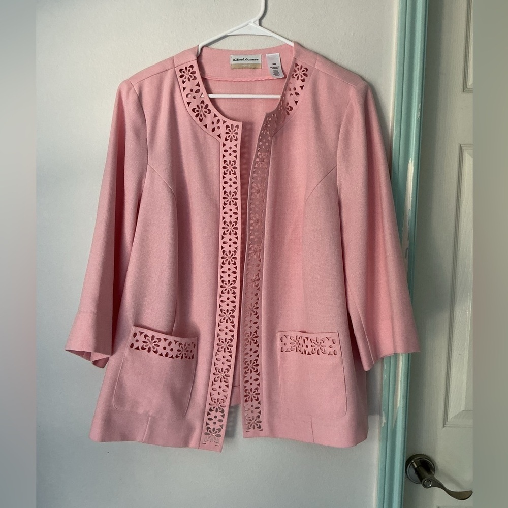 Alfred Dunner Pink Laser-Cut Trim Blazer Sz 16W